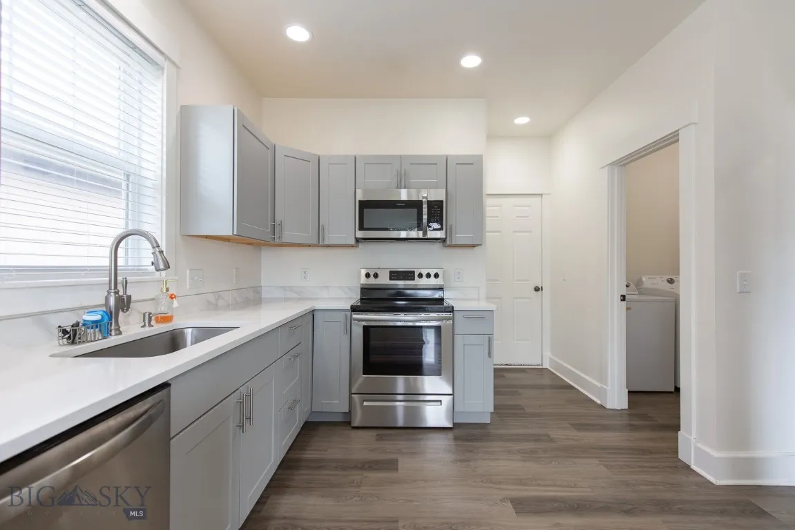 894 Rogers, Bozeman, Montana 59718, Bozeman, Montana 59718, 4 Bedrooms Bedrooms, ,2 BathroomsBathrooms,Residential,For Sale,894 Rogers, Bozeman, Montana 59718,0,408998