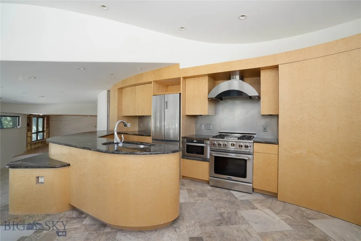 2 bedroom guest suite
