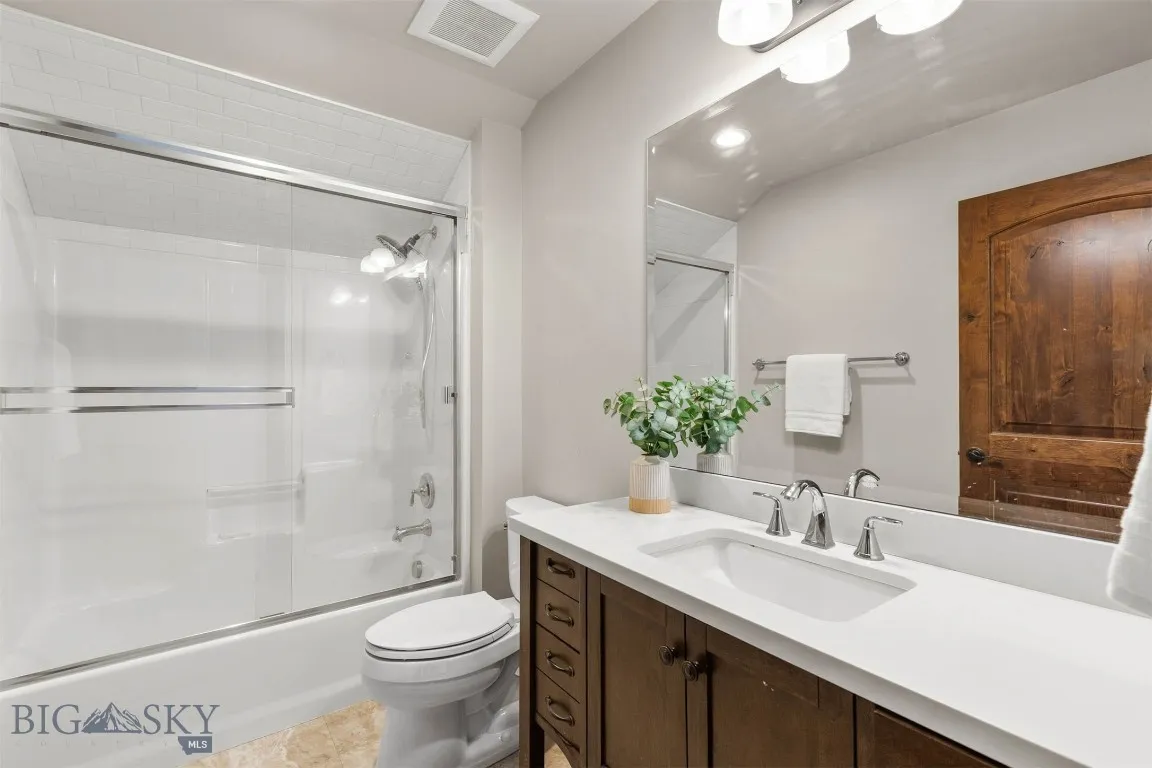 Bath for bonus room