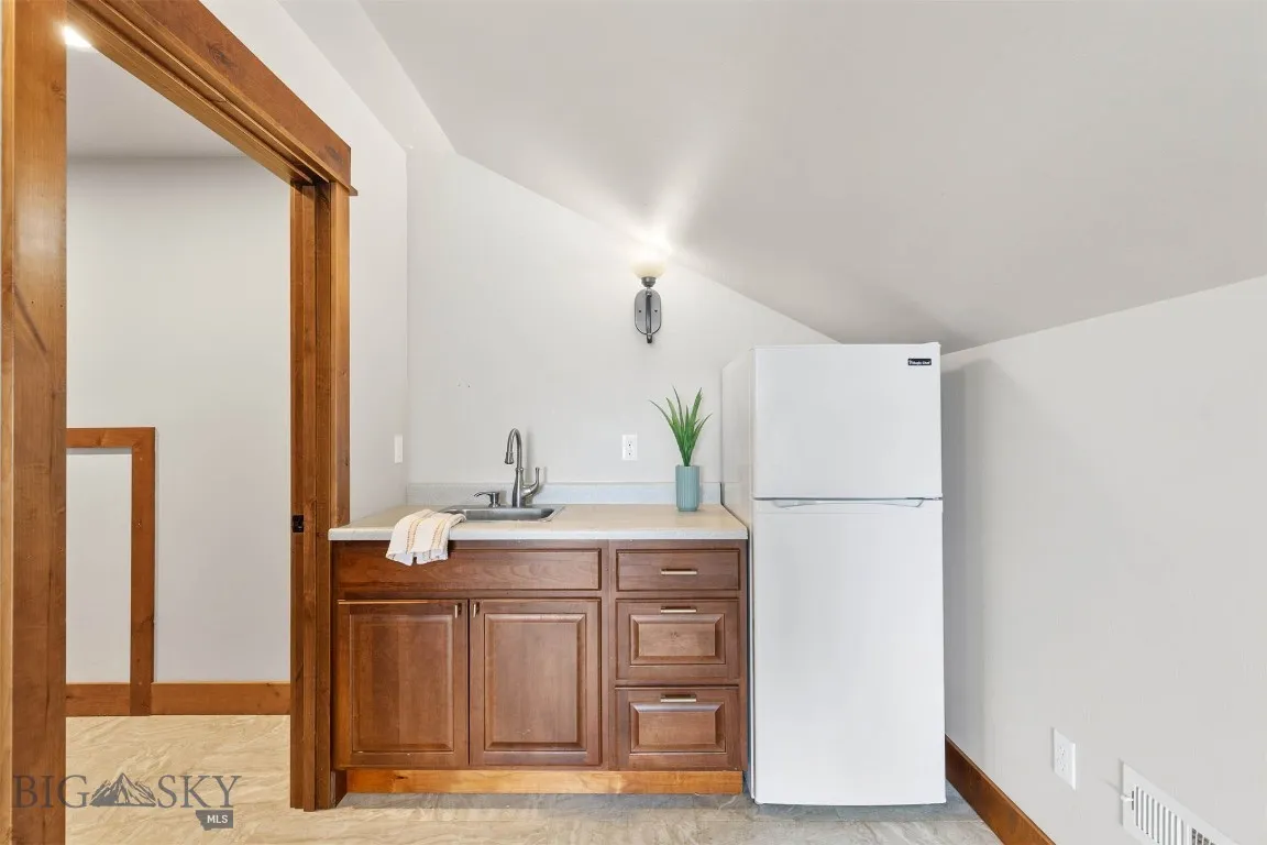 kitchenette in bonus room.