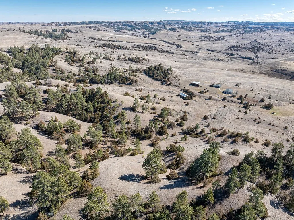 255 Smith Creek Road, Forsyth, Montana 59327, Forsyth, Montana 59327, 2 Bedrooms Bedrooms, ,1 BathroomBathrooms,Residential,For Sale,255 Smith Creek Road, Forsyth, Montana 59327,0,409241