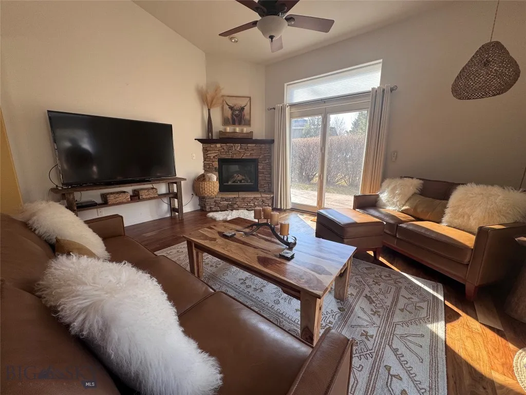 1002 Boylan G, Bozeman, Montana 59715, Bozeman, Montana 59715, 3 Bedrooms Bedrooms, ,2 BathroomsBathrooms,Residential,For Sale,1002 Boylan G, Bozeman, Montana 59715,0,409152
