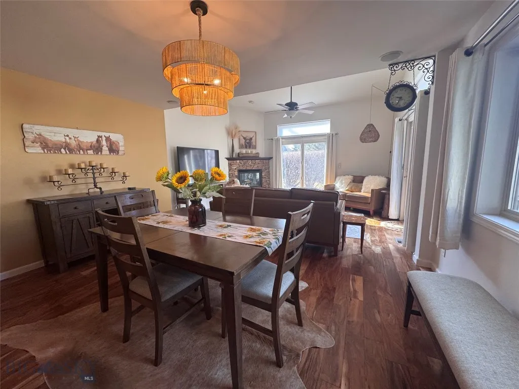 1002 Boylan G, Bozeman, Montana 59715, Bozeman, Montana 59715, 3 Bedrooms Bedrooms, ,2 BathroomsBathrooms,Residential,For Sale,1002 Boylan G, Bozeman, Montana 59715,0,409152