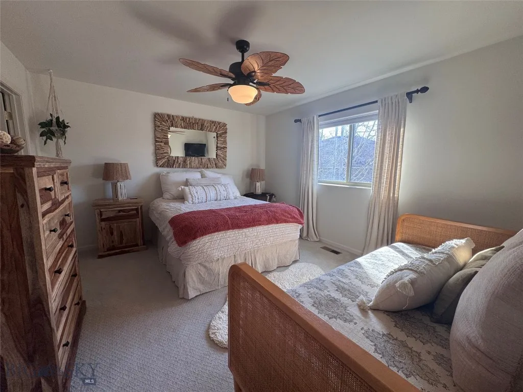 1002 Boylan G, Bozeman, Montana 59715, Bozeman, Montana 59715, 3 Bedrooms Bedrooms, ,2 BathroomsBathrooms,Residential,For Sale,1002 Boylan G, Bozeman, Montana 59715,0,409152