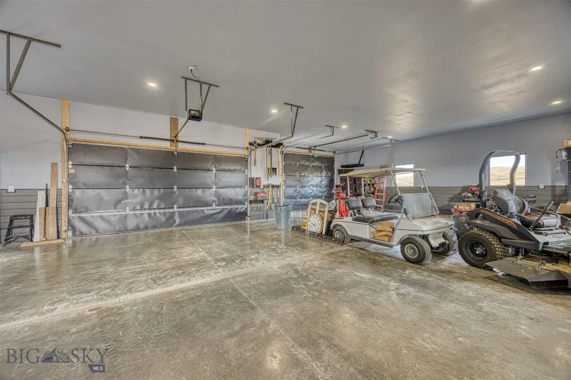 17 Grandview Court, Great Falls, Montana 59404, Great Falls, Montana 59404, 2 Bedrooms Bedrooms, ,2 BathroomsBathrooms,Residential,For Sale,17 Grandview Court, Great Falls, Montana 59404,0,409287