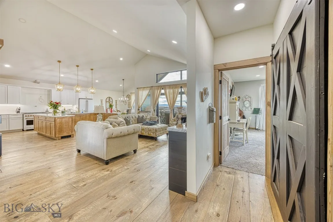 17 Grandview Court, Great Falls, Montana 59404, Great Falls, Montana 59404, 2 Bedrooms Bedrooms, ,2 BathroomsBathrooms,Residential,For Sale,17 Grandview Court, Great Falls, Montana 59404,0,409287