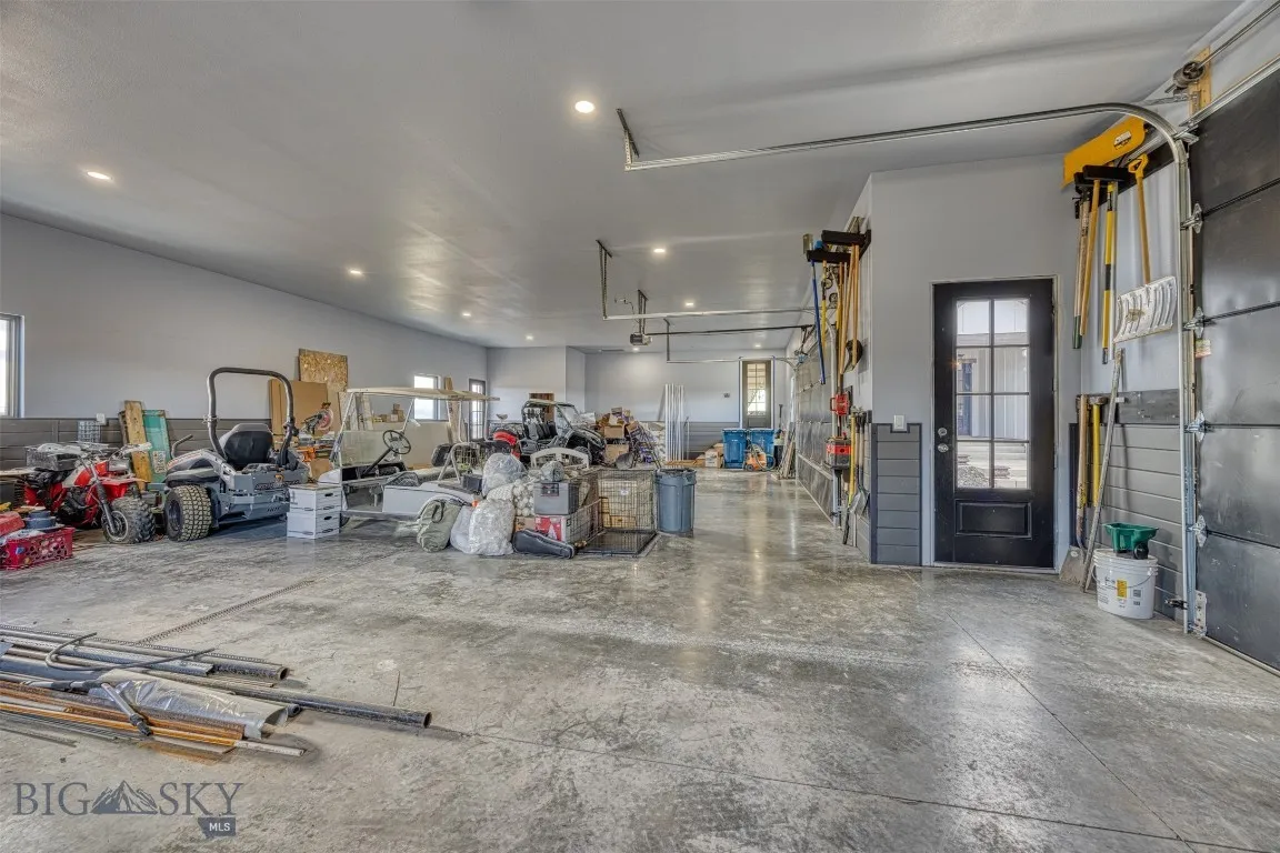 17 Grandview Court, Great Falls, Montana 59404, Great Falls, Montana 59404, 2 Bedrooms Bedrooms, ,2 BathroomsBathrooms,Residential,For Sale,17 Grandview Court, Great Falls, Montana 59404,0,409287