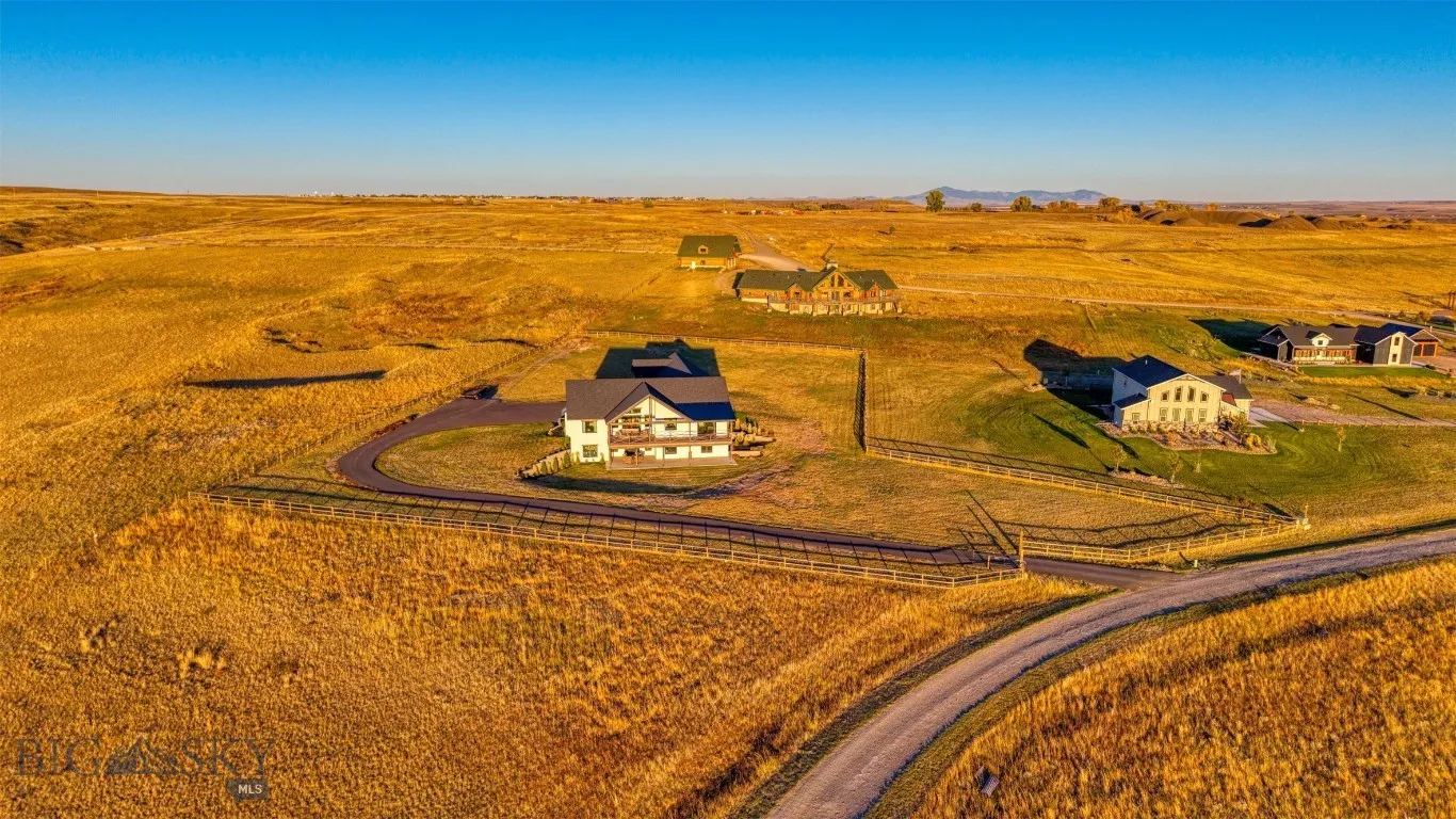 17 Grandview Court, Great Falls, Montana 59404, Great Falls, Montana 59404, 2 Bedrooms Bedrooms, ,2 BathroomsBathrooms,Residential,For Sale,17 Grandview Court, Great Falls, Montana 59404,0,409287