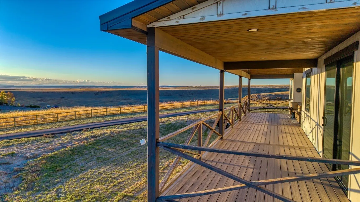 17 Grandview Court, Great Falls, Montana 59404, Great Falls, Montana 59404, 2 Bedrooms Bedrooms, ,2 BathroomsBathrooms,Residential,For Sale,17 Grandview Court, Great Falls, Montana 59404,0,409287