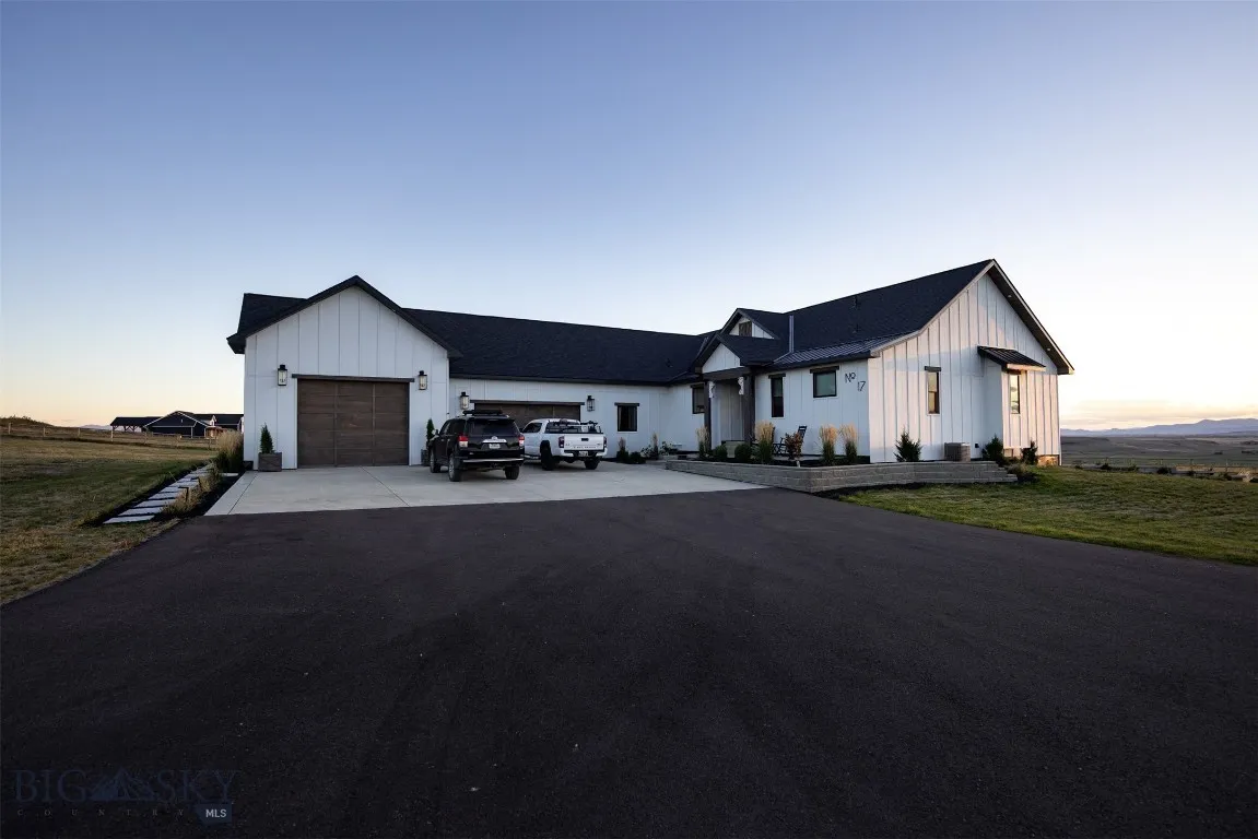 17 Grandview Court, Great Falls, Montana 59404, Great Falls, Montana 59404, 2 Bedrooms Bedrooms, ,2 BathroomsBathrooms,Residential,For Sale,17 Grandview Court, Great Falls, Montana 59404,0,409287