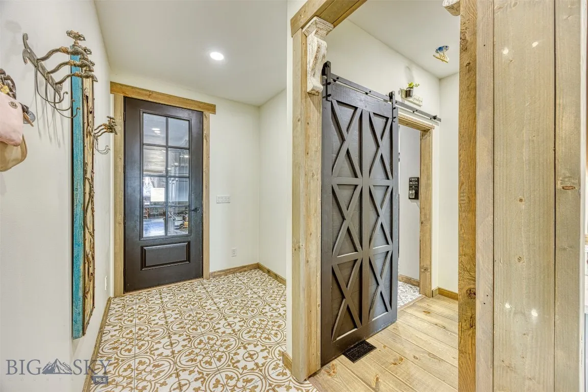 17 Grandview Court, Great Falls, Montana 59404, Great Falls, Montana 59404, 2 Bedrooms Bedrooms, ,2 BathroomsBathrooms,Residential,For Sale,17 Grandview Court, Great Falls, Montana 59404,0,409287