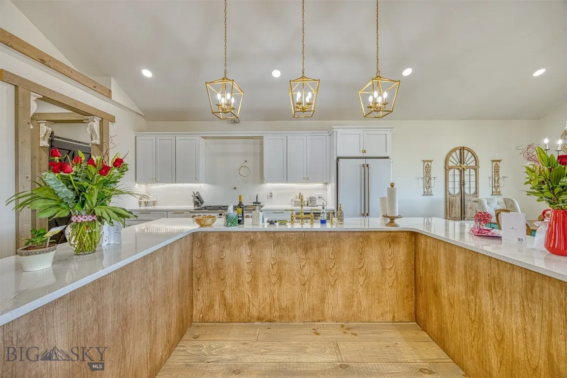 17 Grandview Court, Great Falls, Montana 59404, Great Falls, Montana 59404, 2 Bedrooms Bedrooms, ,2 BathroomsBathrooms,Residential,For Sale,17 Grandview Court, Great Falls, Montana 59404,0,409287