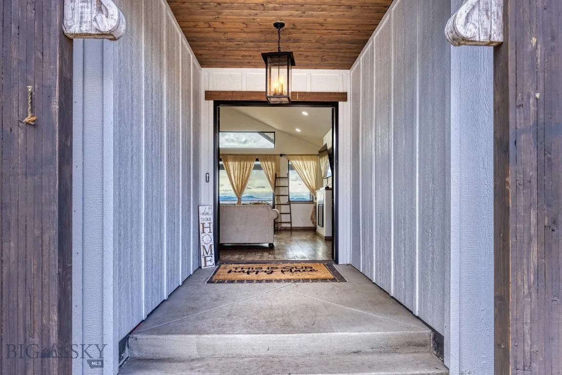 17 Grandview Court, Great Falls, Montana 59404, Great Falls, Montana 59404, 2 Bedrooms Bedrooms, ,2 BathroomsBathrooms,Residential,For Sale,17 Grandview Court, Great Falls, Montana 59404,0,409287