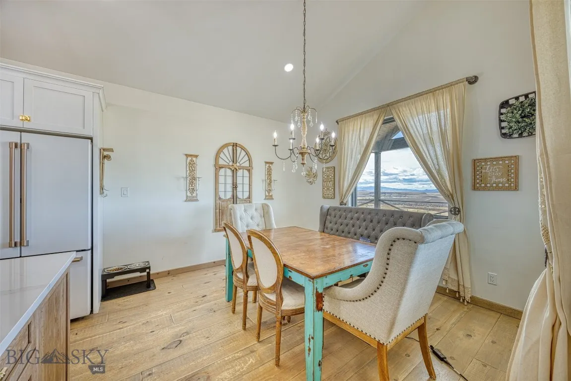 17 Grandview Court, Great Falls, Montana 59404, Great Falls, Montana 59404, 2 Bedrooms Bedrooms, ,2 BathroomsBathrooms,Residential,For Sale,17 Grandview Court, Great Falls, Montana 59404,0,409287