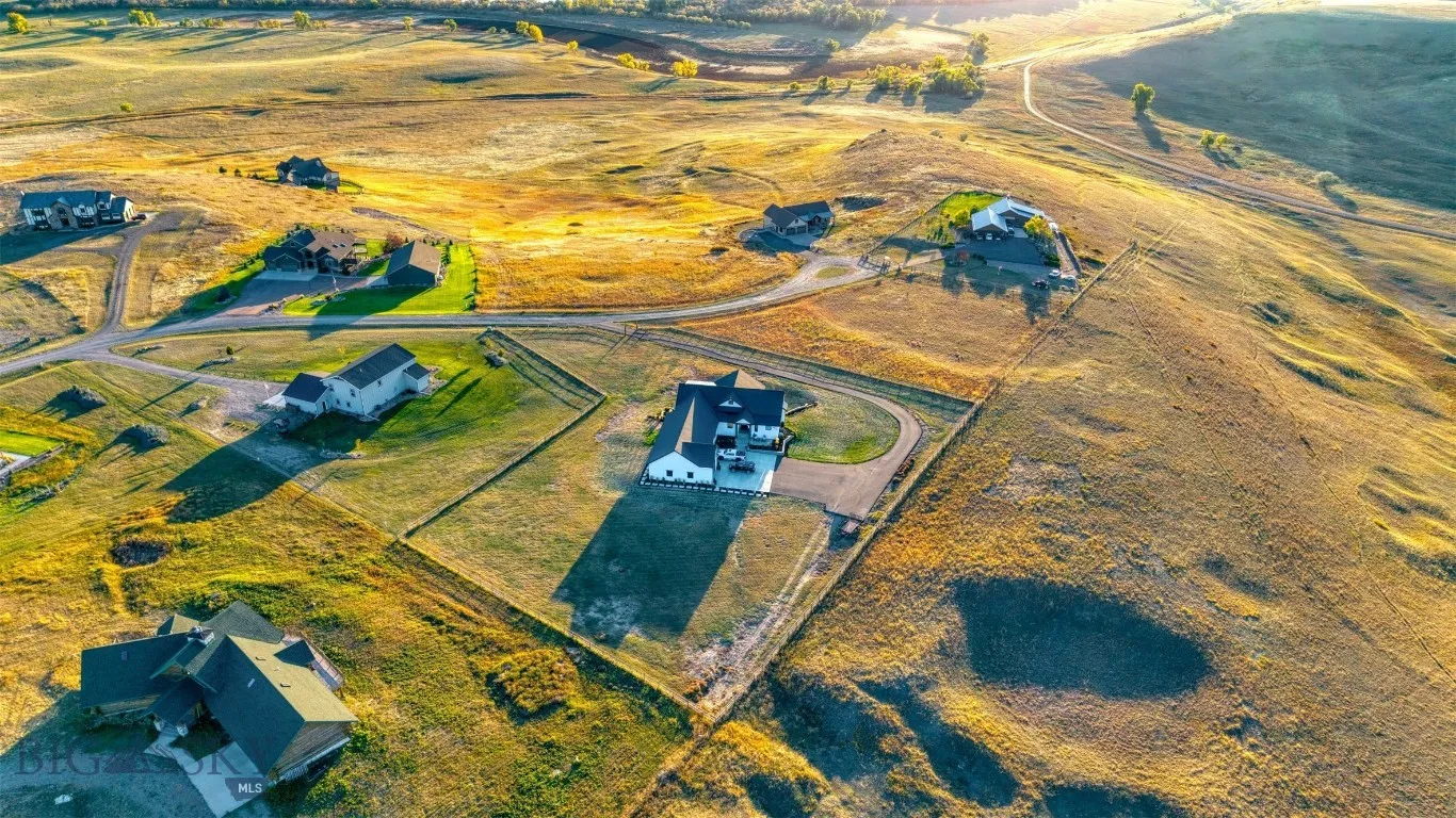 17 Grandview Court, Great Falls, Montana 59404, Great Falls, Montana 59404, 2 Bedrooms Bedrooms, ,2 BathroomsBathrooms,Residential,For Sale,17 Grandview Court, Great Falls, Montana 59404,0,409287