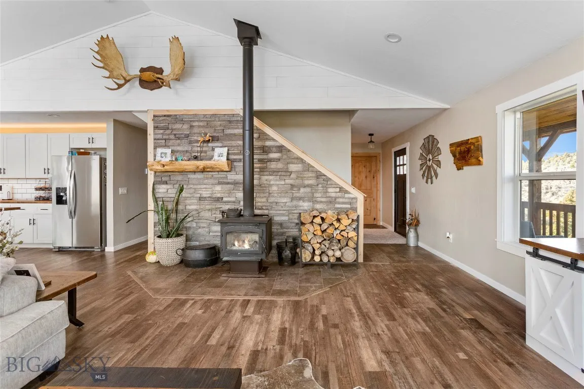 960 Tenderfoot Trail, Ramsay, Montana 59748, Ramsay, Montana 59748, 4 Bedrooms Bedrooms, ,3 BathroomsBathrooms,Residential,For Sale,960 Tenderfoot Trail, Ramsay, Montana 59748,0,409223