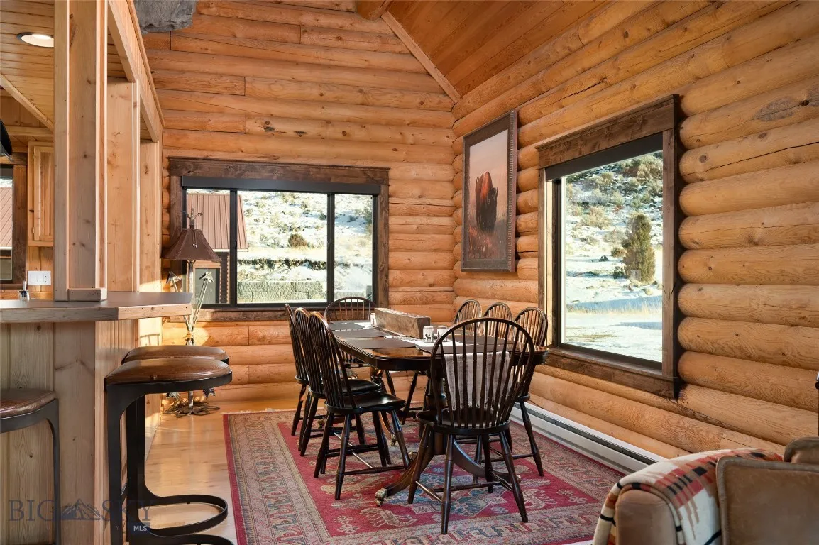 Emigrant, Montana 59027, 6 Bedrooms Bedrooms, ,1 BathroomBathrooms,Residential,For Sale,0,409055