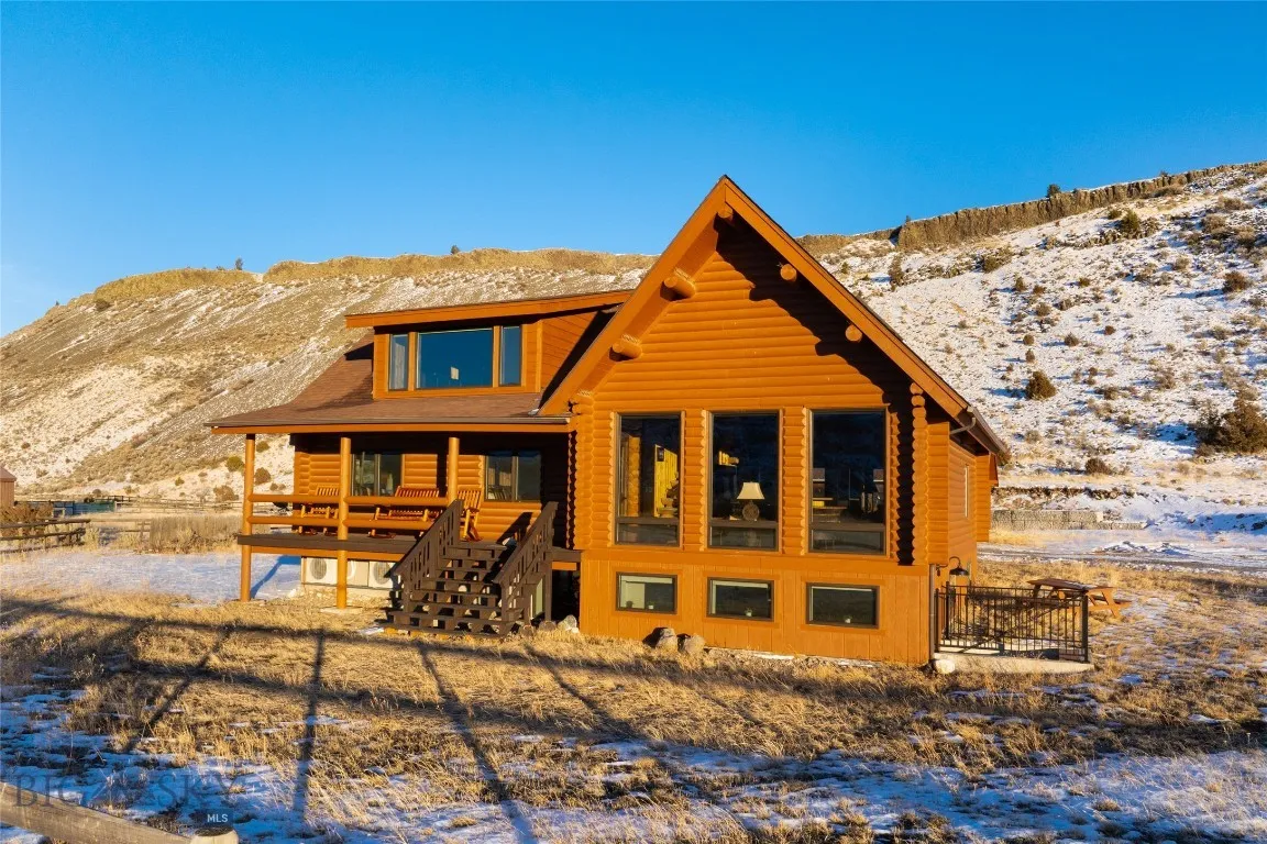 Emigrant, Montana 59027, 6 Bedrooms Bedrooms, ,1 BathroomBathrooms,Residential,For Sale,0,409055