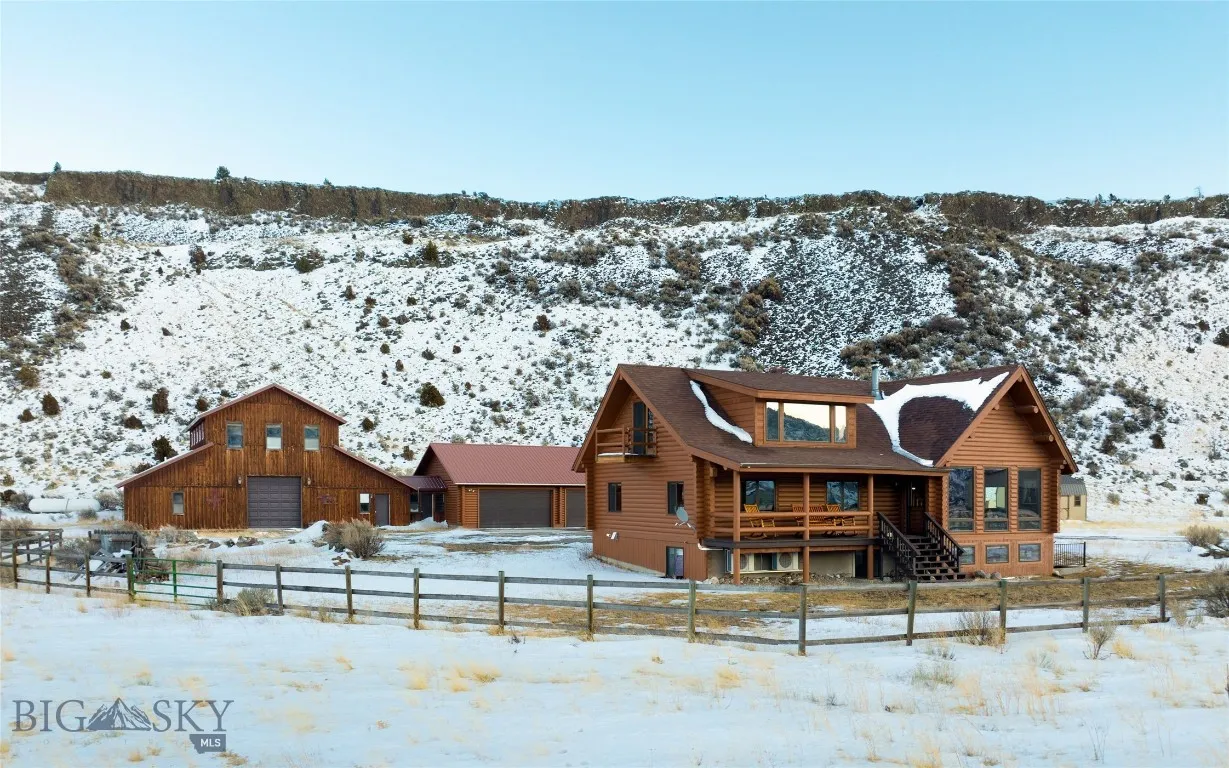 Emigrant, Montana 59027, 6 Bedrooms Bedrooms, ,1 BathroomBathrooms,Residential,For Sale,0,409055