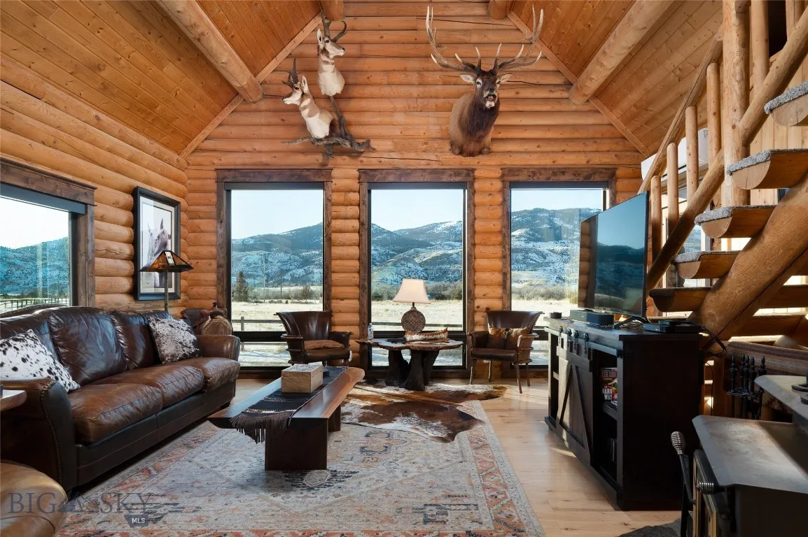 Emigrant, Montana 59027, 6 Bedrooms Bedrooms, ,1 BathroomBathrooms,Residential,For Sale,0,409055