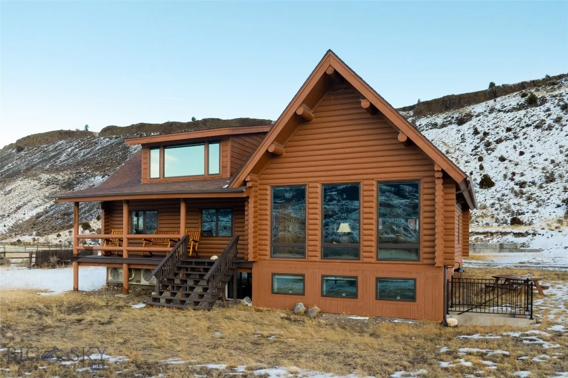 Emigrant, Montana 59027, 6 Bedrooms Bedrooms, ,1 BathroomBathrooms,Residential,For Sale,0,409055