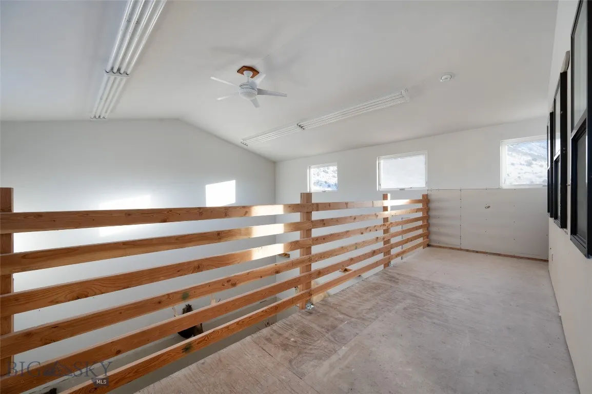 Emigrant, Montana 59027, 6 Bedrooms Bedrooms, ,1 BathroomBathrooms,Residential,For Sale,0,409055