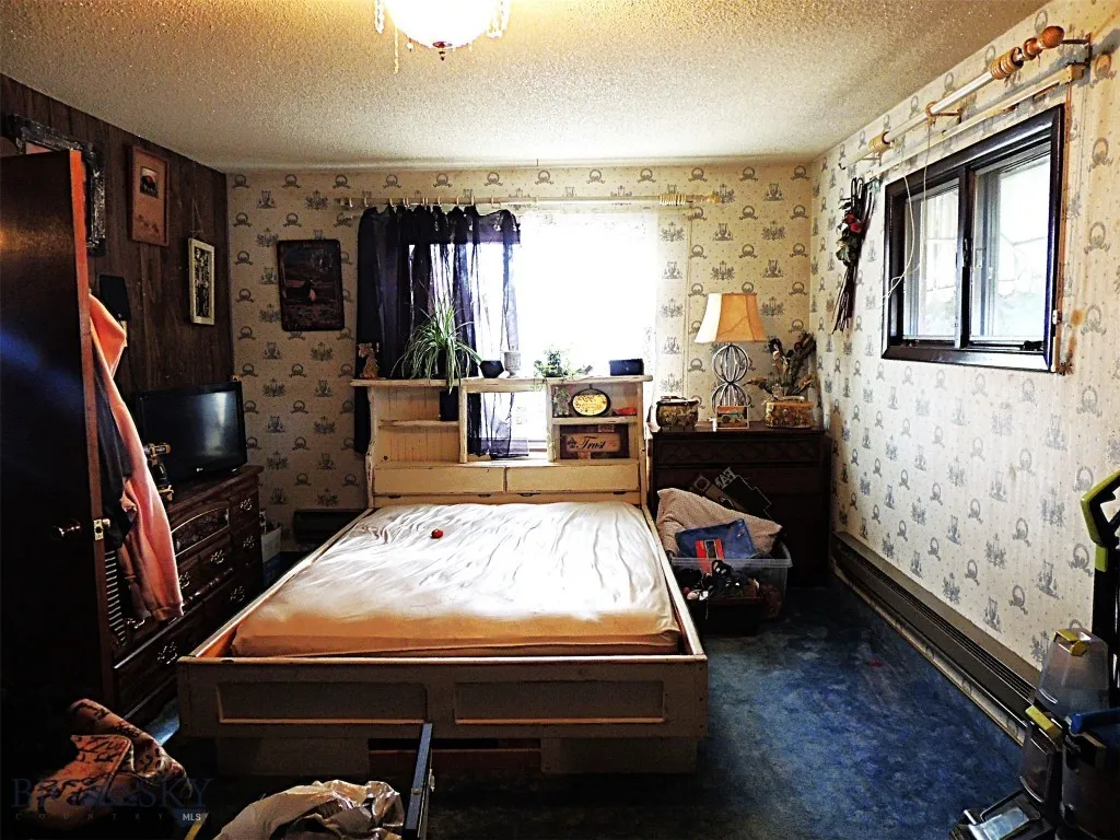 2211 Walnut Street, Butte, Montana 59701, Butte, Montana 59701, 2 Bedrooms Bedrooms, ,1 BathroomBathrooms,Residential,For Sale,2211 Walnut Street, Butte, Montana 59701,0,409225