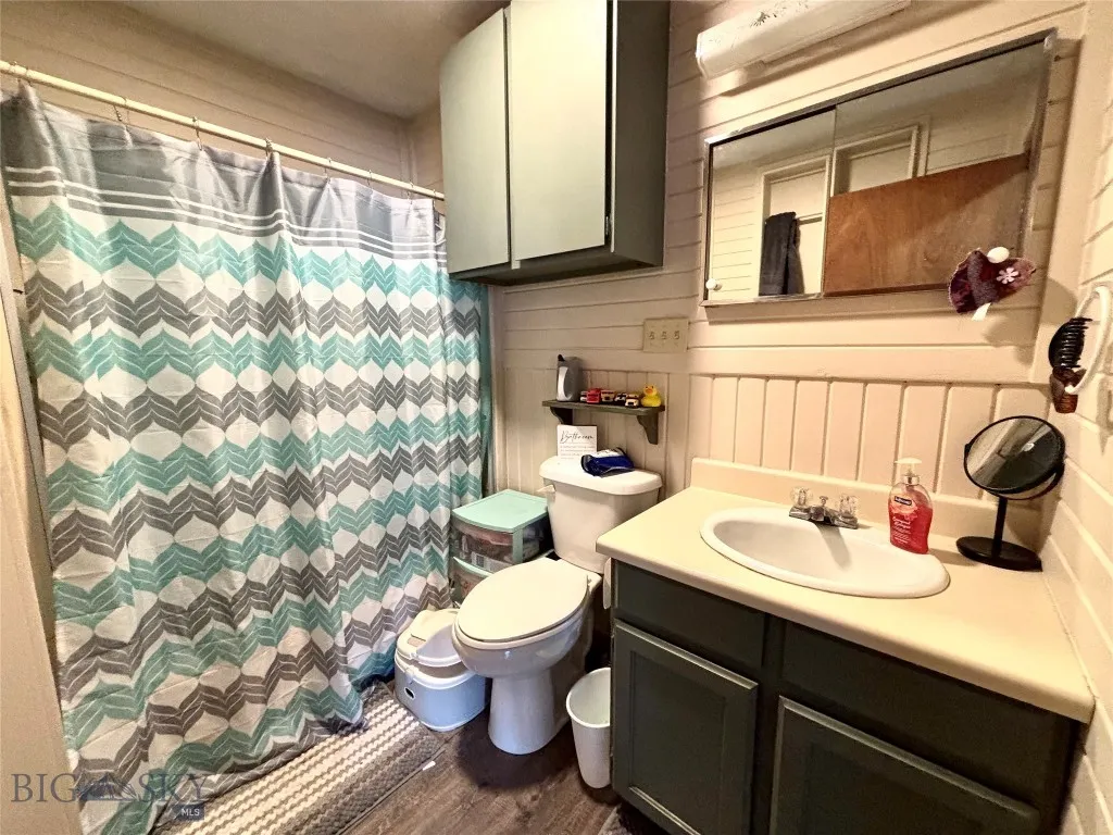 634 E Center Street, Dillon, Montana 59725, Dillon, Montana 59725, 4 Bedrooms Bedrooms, ,2 BathroomsBathrooms,Residential,For Sale,634 E Center Street, Dillon, Montana 59725,0,409231