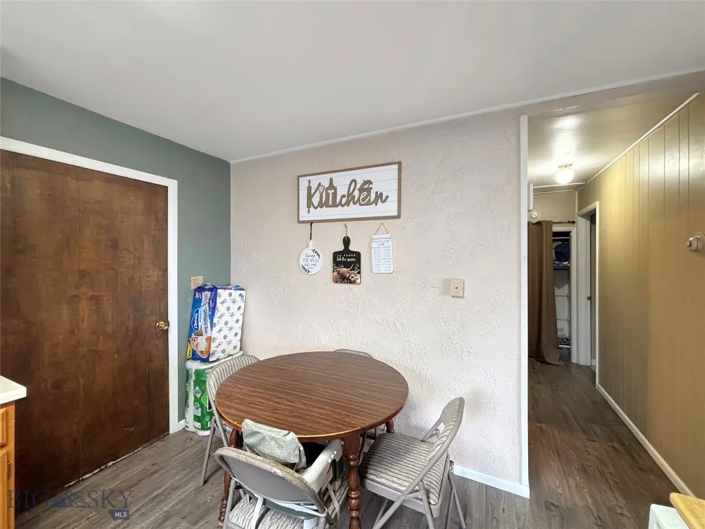 634 E Center Street, Dillon, Montana 59725, Dillon, Montana 59725, 4 Bedrooms Bedrooms, ,2 BathroomsBathrooms,Residential,For Sale,634 E Center Street, Dillon, Montana 59725,0,409231