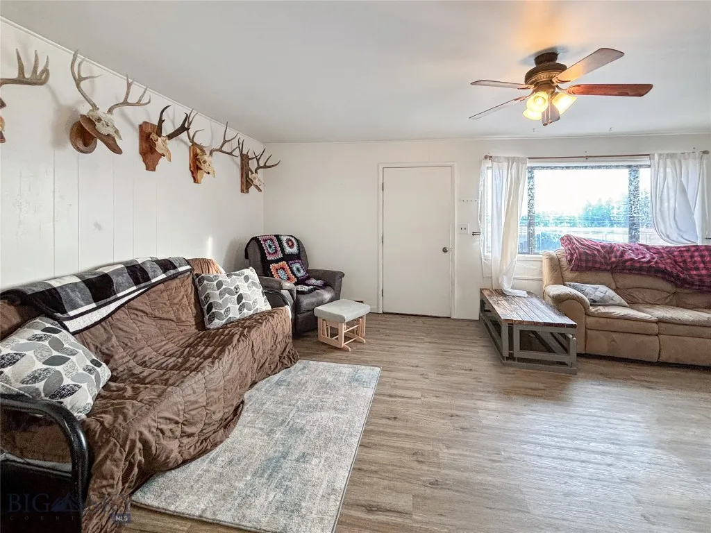 634 E Center Street, Dillon, Montana 59725, Dillon, Montana 59725, 4 Bedrooms Bedrooms, ,2 BathroomsBathrooms,Residential,For Sale,634 E Center Street, Dillon, Montana 59725,0,409231
