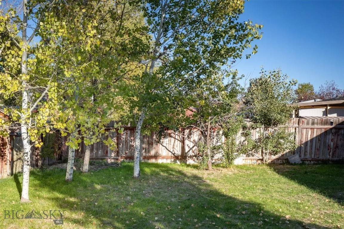 805 Oakwood Drive, Belgrade, Montana 59714, Belgrade, Montana 59714, 3 Bedrooms Bedrooms, ,2 BathroomsBathrooms,Residential,For Sale,805 Oakwood Drive, Belgrade, Montana 59714,0,409273