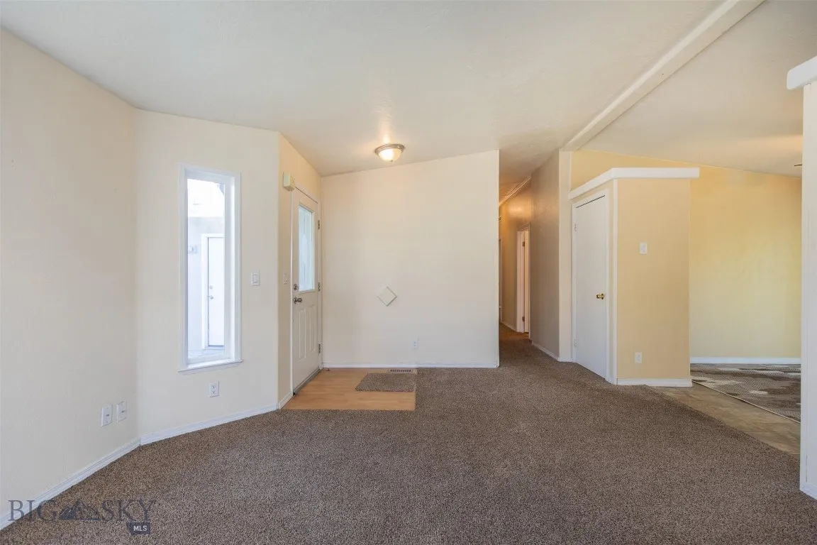 805 Oakwood Drive, Belgrade, Montana 59714, Belgrade, Montana 59714, 3 Bedrooms Bedrooms, ,2 BathroomsBathrooms,Residential,For Sale,805 Oakwood Drive, Belgrade, Montana 59714,0,409273