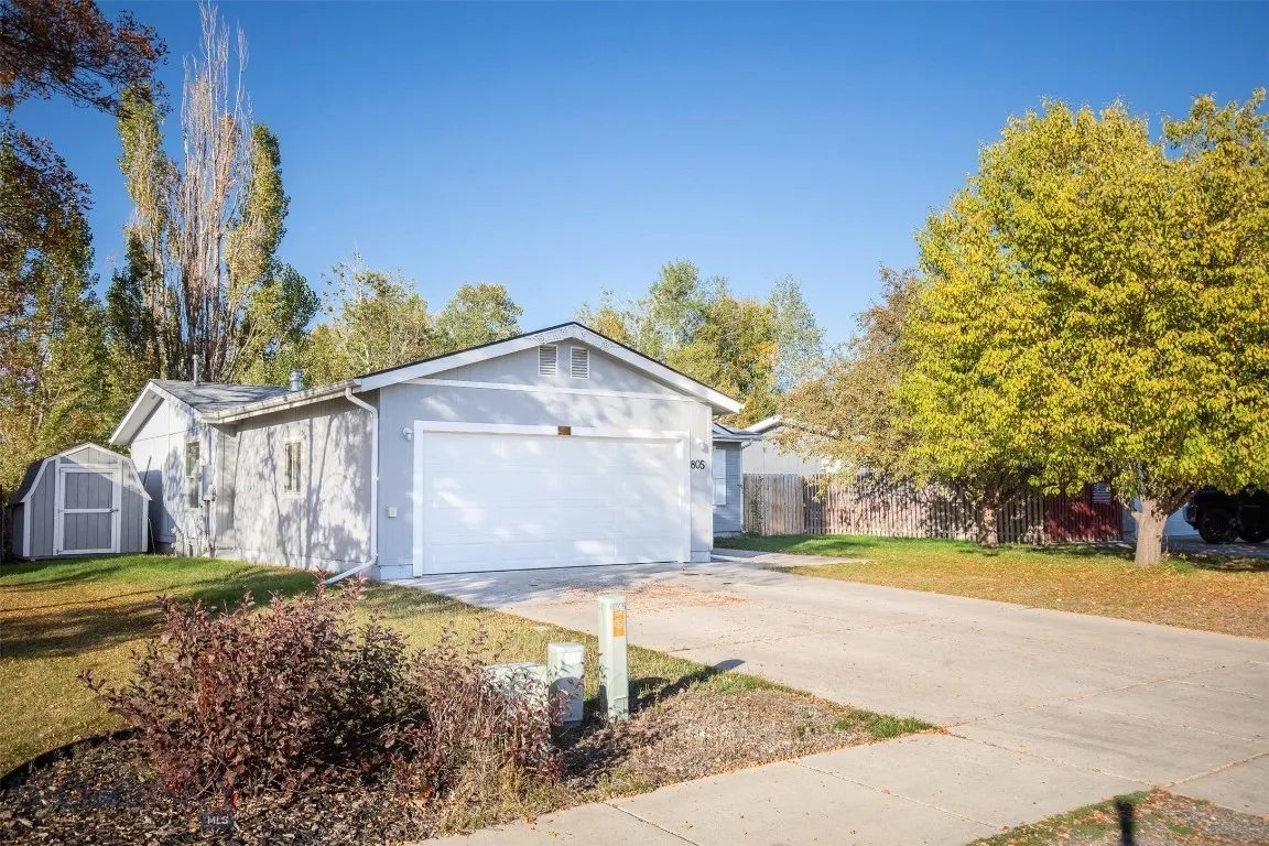 805 Oakwood Drive, Belgrade, Montana 59714, Belgrade, Montana 59714, 3 Bedrooms Bedrooms, ,2 BathroomsBathrooms,Residential,For Sale,805 Oakwood Drive, Belgrade, Montana 59714,0,409273