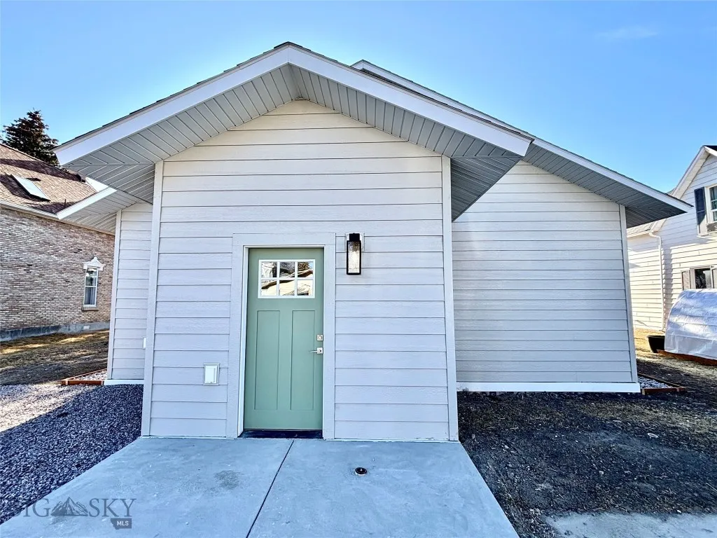 315 S Railroad Street, Dillon, Montana 59725, Dillon, Montana 59725, 3 Bedrooms Bedrooms, ,1 BathroomBathrooms,Residential,For Sale,315 S Railroad Street, Dillon, Montana 59725,0,409282