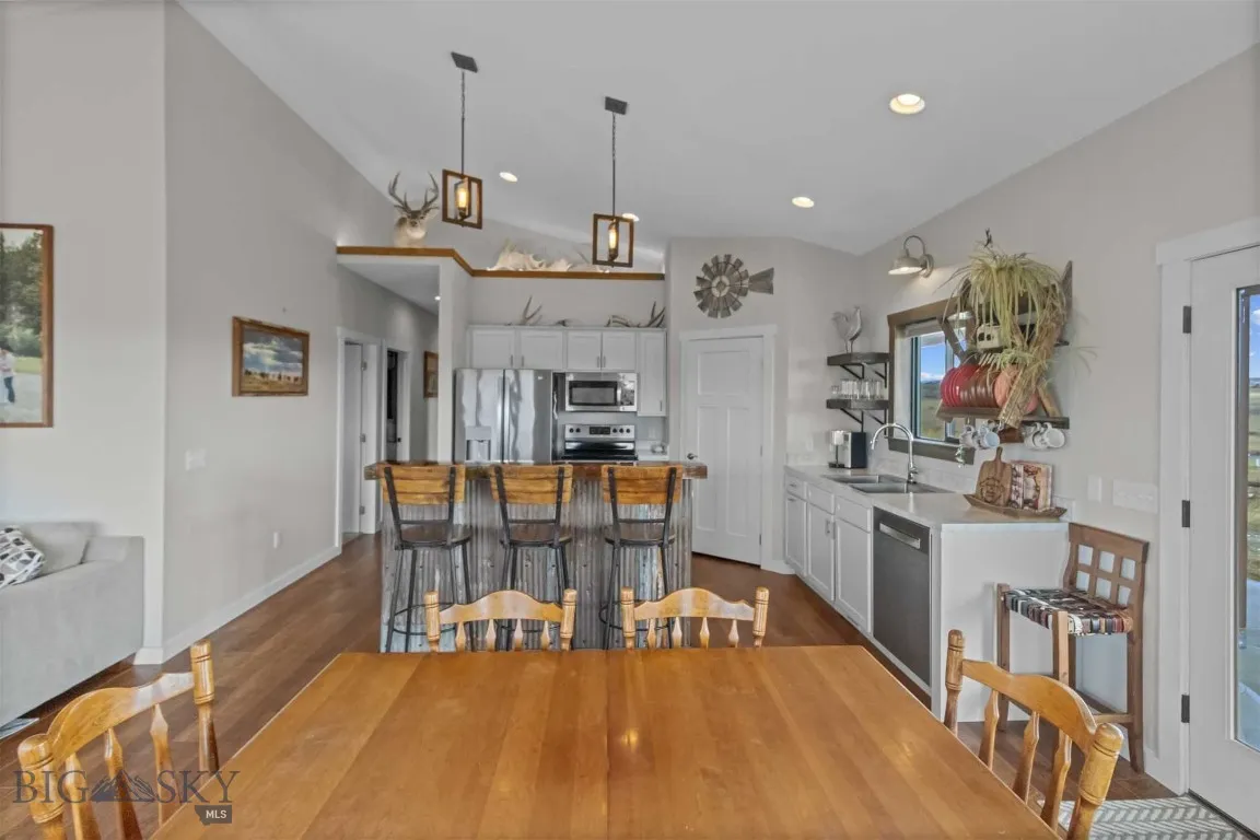 157 Skyview Lane, Townsend, Montana 59644, Townsend, Montana 59644, 3 Bedrooms Bedrooms, ,2 BathroomsBathrooms,Residential,For Sale,157 Skyview Lane, Townsend, Montana 59644,0,409299