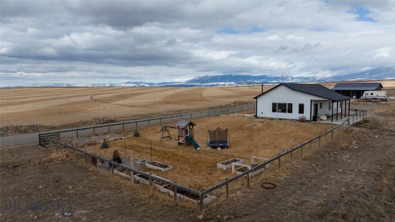 157 Skyview Lane, Townsend, Montana 59644, Townsend, Montana 59644, 3 Bedrooms Bedrooms, ,2 BathroomsBathrooms,Residential,For Sale,157 Skyview Lane, Townsend, Montana 59644,0,409299