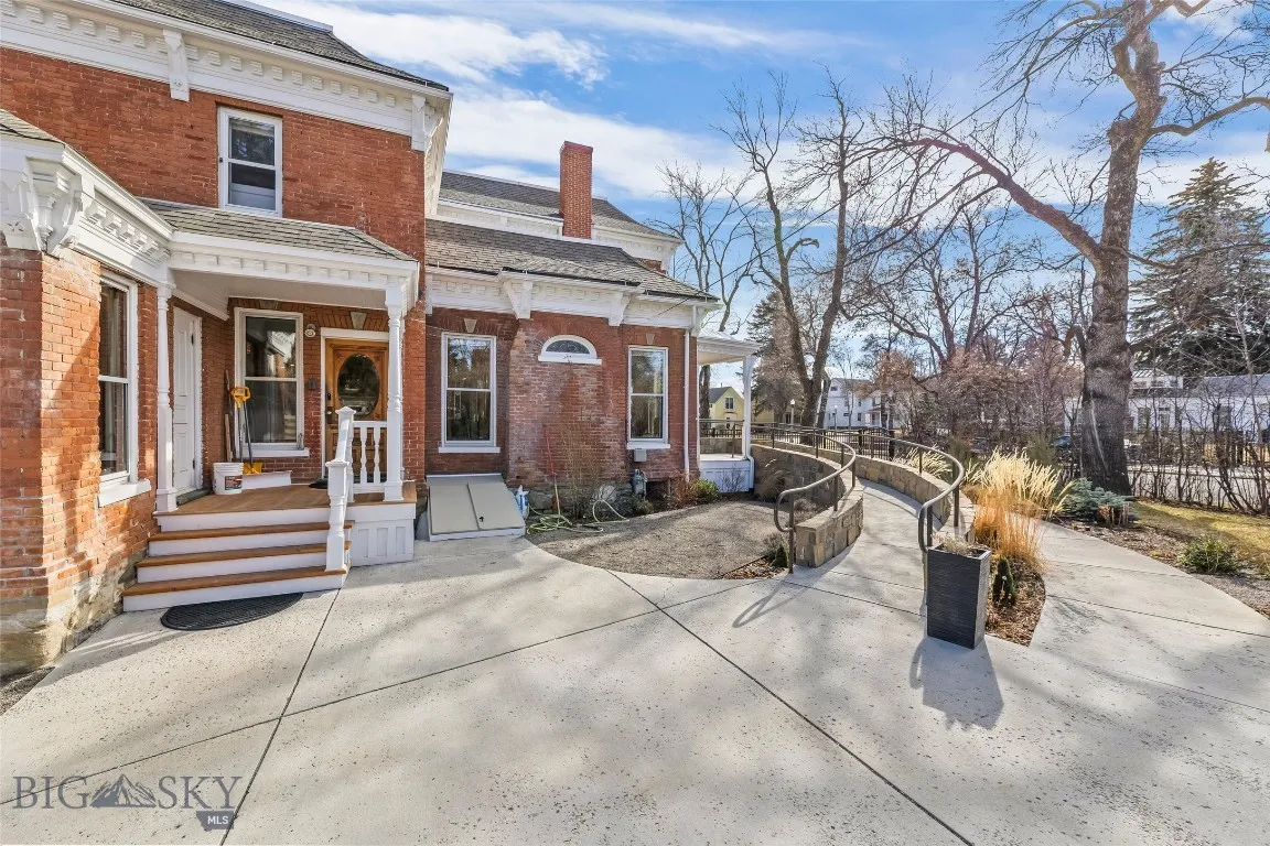 319 S Willson, Bozeman, Montana 59715, Bozeman, Montana 59715, 7 Bedrooms Bedrooms, ,5 BathroomsBathrooms,Residential,For Sale,319 S Willson, Bozeman, Montana 59715,0,404239