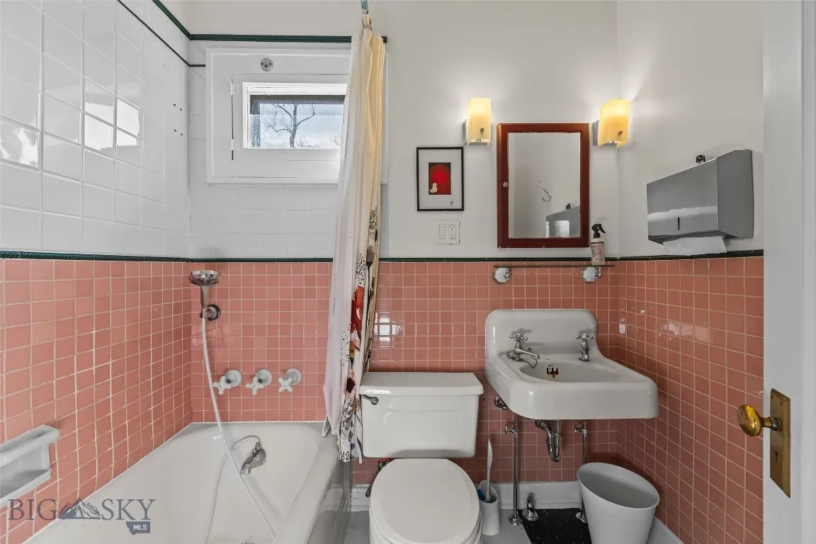 319 S Willson, Bozeman, Montana 59715, Bozeman, Montana 59715, 7 Bedrooms Bedrooms, ,5 BathroomsBathrooms,Residential,For Sale,319 S Willson, Bozeman, Montana 59715,0,404239