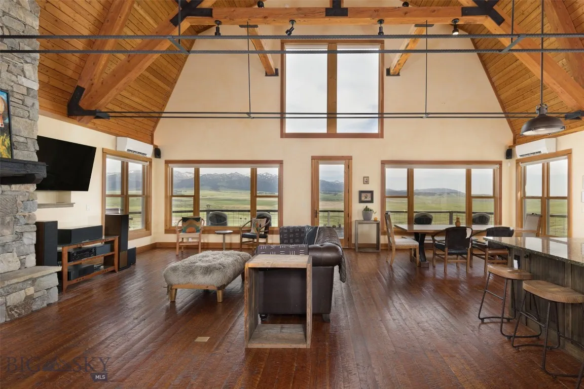 22 Porcupine, Wilsall, Montana 59086, Wilsall, Montana 59086, 4 Bedrooms Bedrooms, ,3 BathroomsBathrooms,Residential,For Sale,22 Porcupine, Wilsall, Montana 59086,0,409305