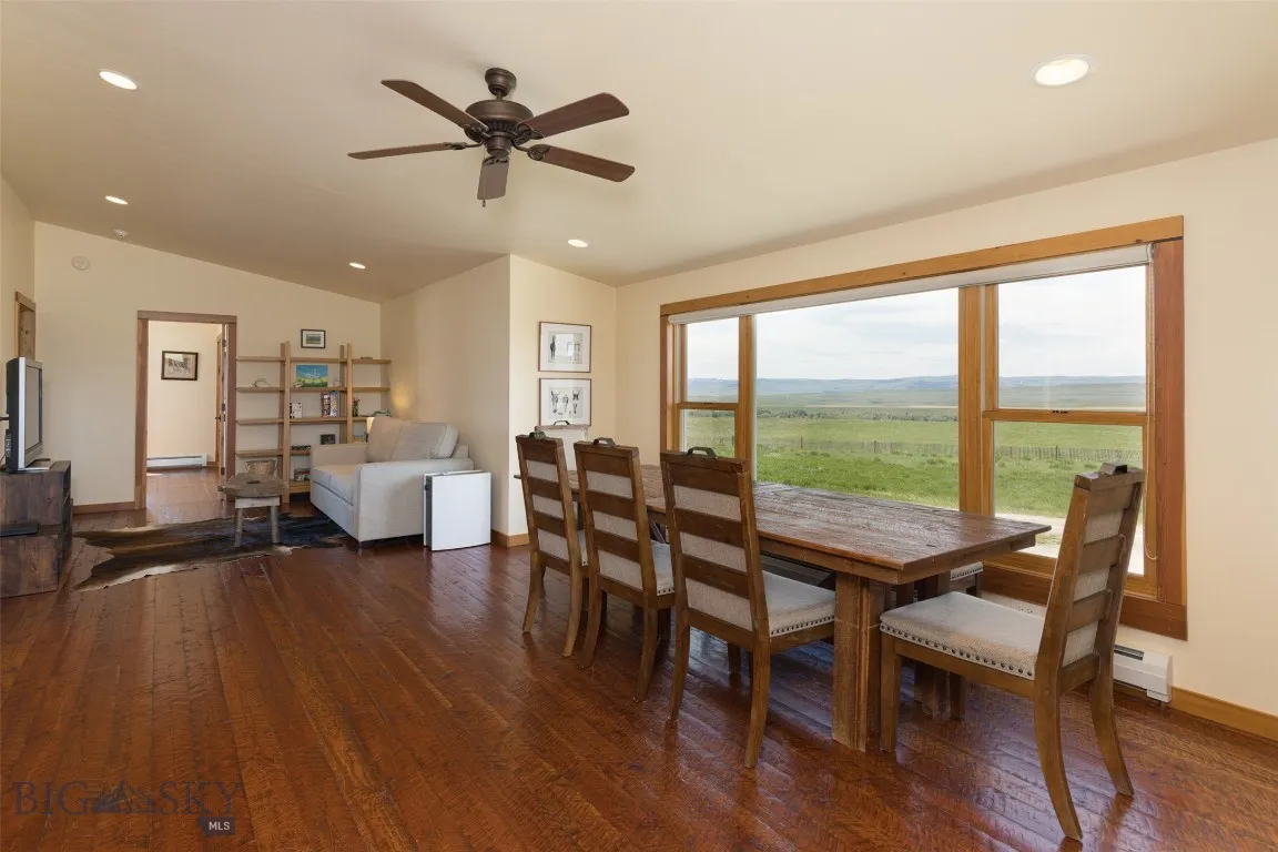 22 Porcupine, Wilsall, Montana 59086, Wilsall, Montana 59086, 4 Bedrooms Bedrooms, ,3 BathroomsBathrooms,Residential,For Sale,22 Porcupine, Wilsall, Montana 59086,0,409305