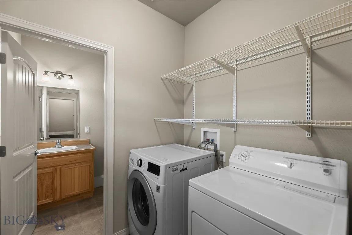 Laundry Room/Half Bathroom