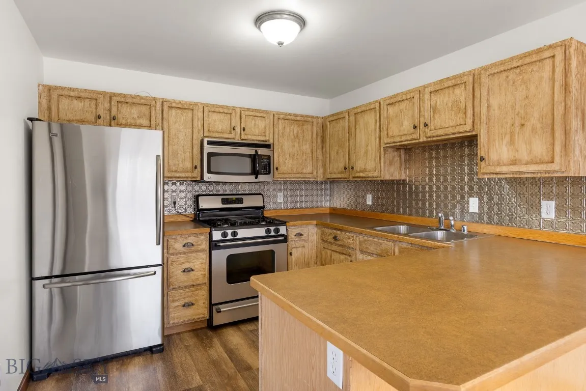 4076 Broadwater Street, Bozeman, Montana 59718, Bozeman, Montana 59718, 3 Bedrooms Bedrooms, ,2 BathroomsBathrooms,Residential,For Sale,4076 Broadwater Street, Bozeman, Montana 59718,0,409219