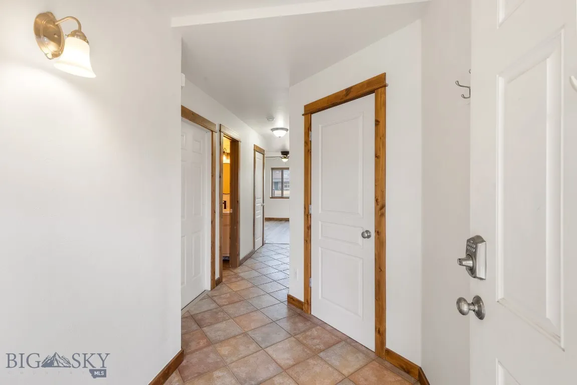4076 Broadwater Street, Bozeman, Montana 59718, Bozeman, Montana 59718, 3 Bedrooms Bedrooms, ,2 BathroomsBathrooms,Residential,For Sale,4076 Broadwater Street, Bozeman, Montana 59718,0,409219