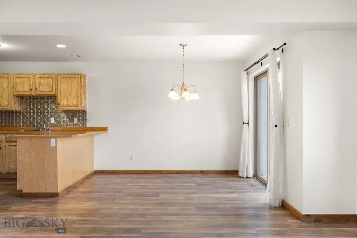 4076 Broadwater Street, Bozeman, Montana 59718, Bozeman, Montana 59718, 3 Bedrooms Bedrooms, ,2 BathroomsBathrooms,Residential,For Sale,4076 Broadwater Street, Bozeman, Montana 59718,0,409219