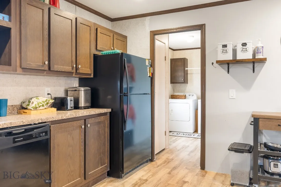 Kitchen to laundry room