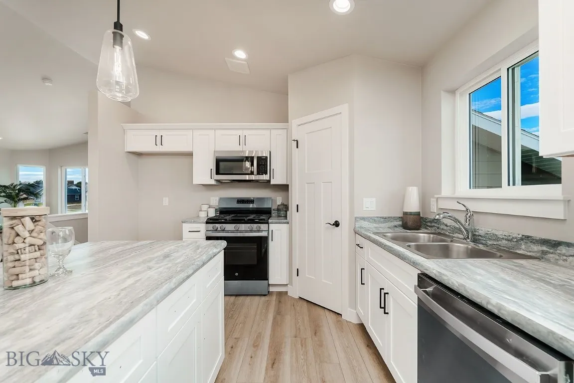 2305 Oriole Drive, Belgrade, Montana 59714, Belgrade, Montana 59714, 4 Bedrooms Bedrooms, ,3 BathroomsBathrooms,Residential,For Sale,2305 Oriole Drive, Belgrade, Montana 59714,0,409332