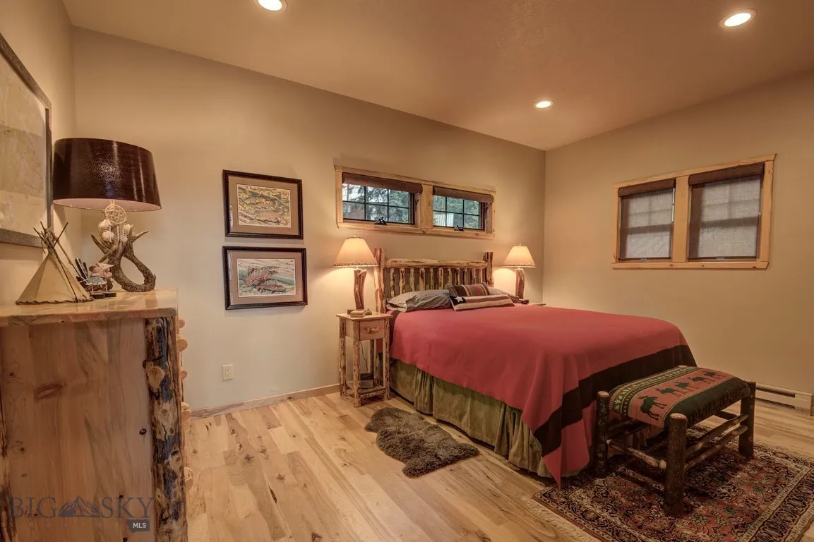 5 East Slope Road, Mammoth, Montana 59721, Mammoth, Montana 59721, 2 Bedrooms Bedrooms, ,2 BathroomsBathrooms,Residential,For Sale,5 East Slope Road, Mammoth, Montana 59721,0,409245