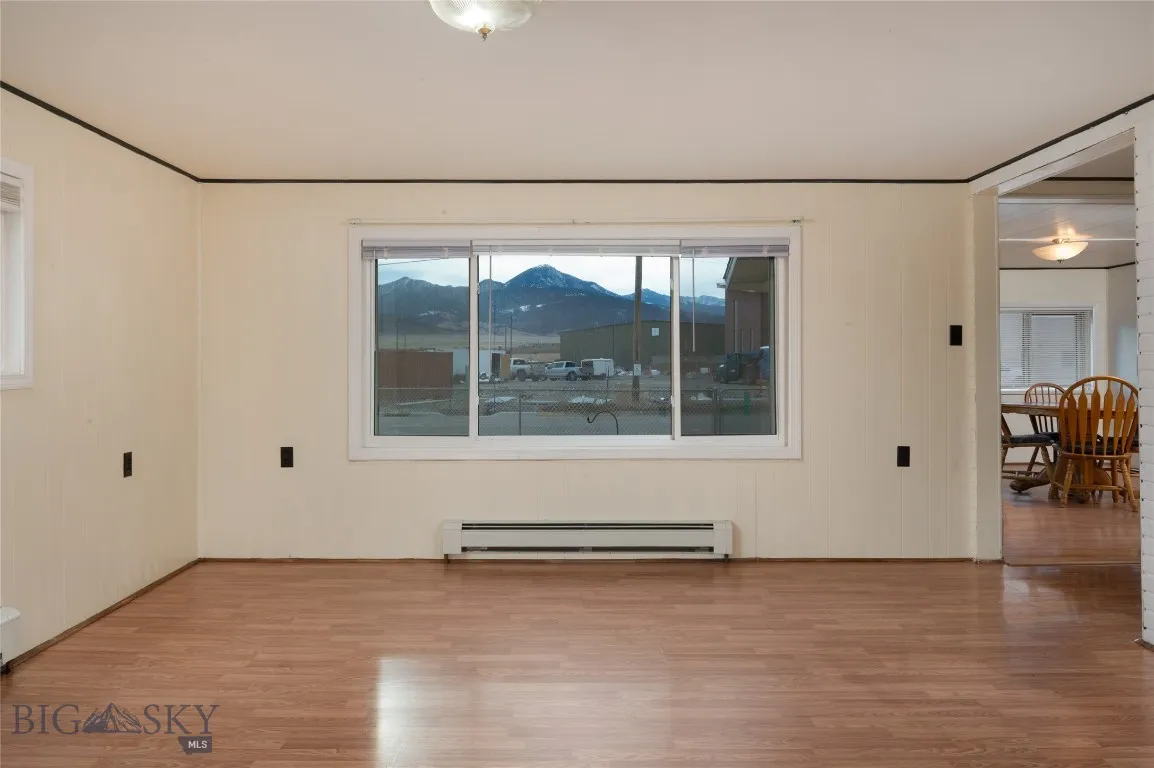 1215 E Gallatin Street, Livingston, Montana 59047, Livingston, Montana 59047, ,Residential Income,For Sale,1215 E Gallatin Street, Livingston, Montana 59047,0,409295