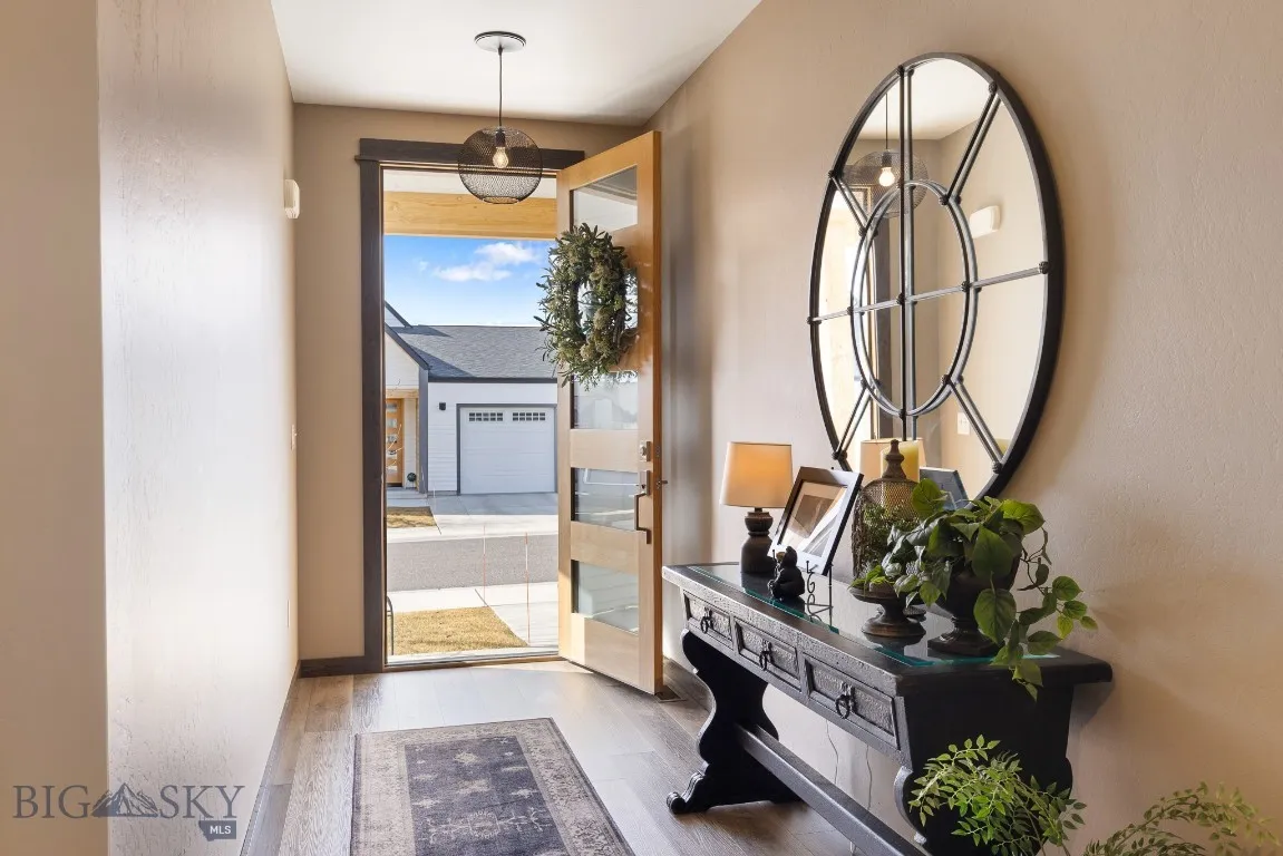 127 Albrey Trail B, Bozeman, Montana 59718, Bozeman, Montana 59718, 3 Bedrooms Bedrooms, ,2 BathroomsBathrooms,Residential,For Sale,127 Albrey Trail B, Bozeman, Montana 59718,0,409309