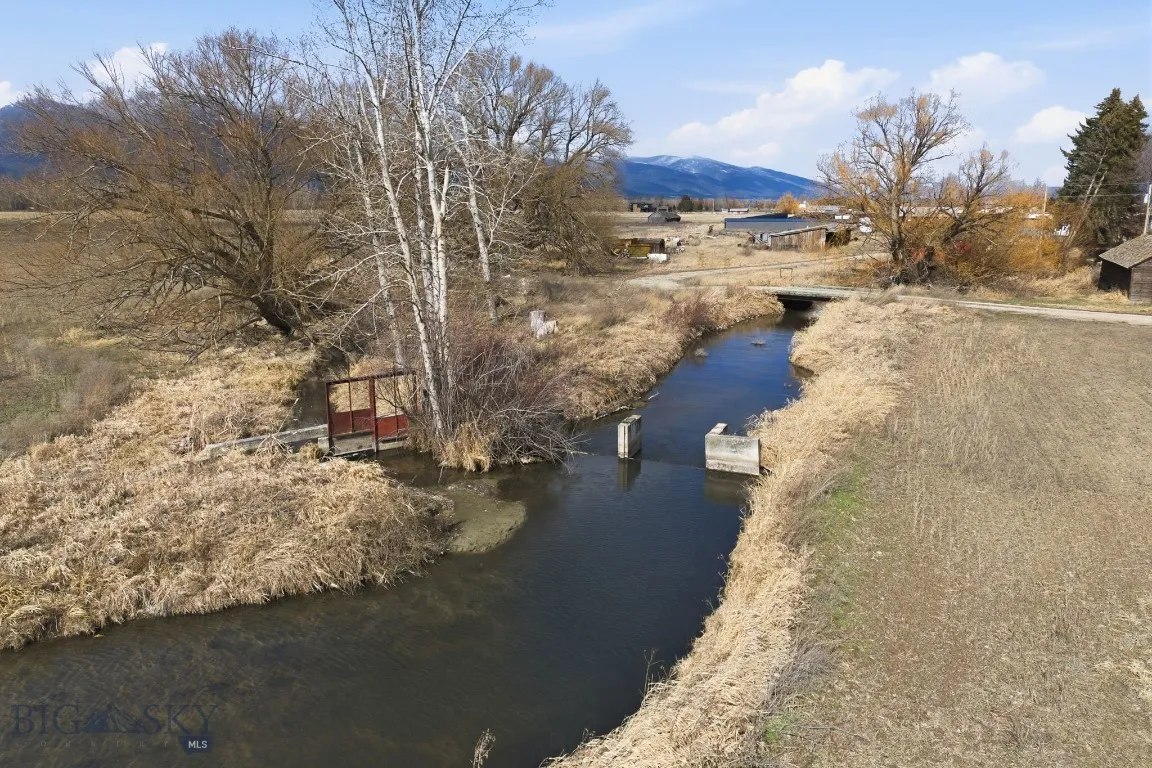 2663 Eastside Highway, Stevensville, Montana 59870, Stevensville, Montana 59870, ,Farm,For Sale,2663 Eastside Highway, Stevensville, Montana 59870,0,409333